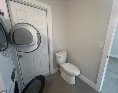322 Lasayette Drive Ne - Photo Thumbnail 23