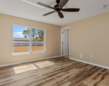 18019 Avonsdale Circle - Photo Thumbnail 11