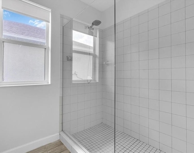 11790 Forest Park Circle - Photo Thumbnail 34