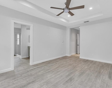 11790 Forest Park Circle - Photo Thumbnail 30