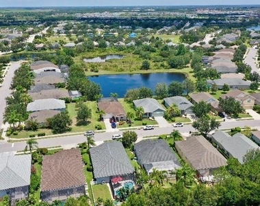 11790 Forest Park Circle - Photo Thumbnail 46