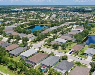 11790 Forest Park Circle - Photo Thumbnail 45