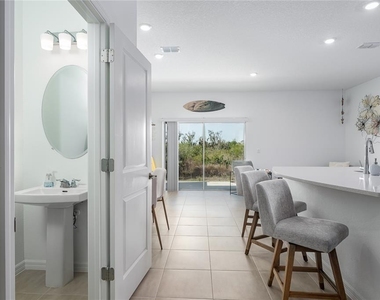 6011 Whetstone Court - Photo Thumbnail 2