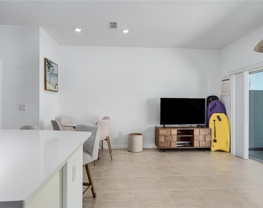 6011 Whetstone Court - Photo Thumbnail 8