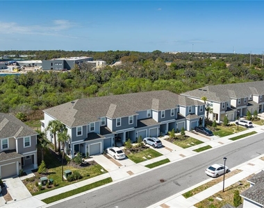 6011 Whetstone Court - Photo Thumbnail 24