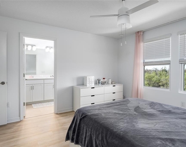 6011 Whetstone Court - Photo Thumbnail 18