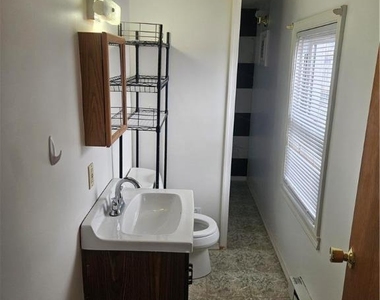 546 E Kline - Photo Thumbnail 8