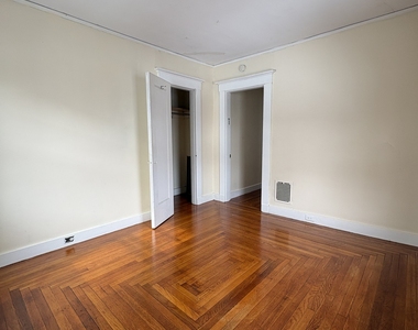 49 Hubinger Street - Photo Thumbnail 18
