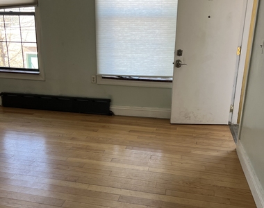 546 Congress Avenue - Photo Thumbnail 6