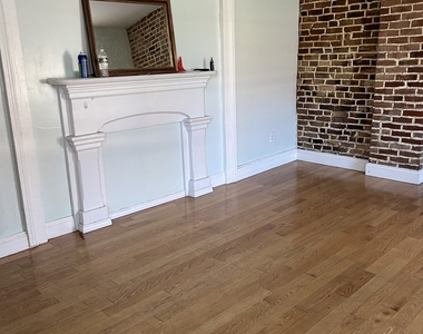 546 Congress Avenue - Photo Thumbnail 5