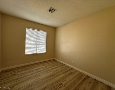 4653 Fro Avenue - Photo Thumbnail 8