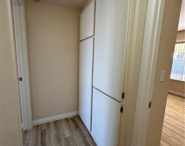 4653 Fro Avenue - Photo Thumbnail 11