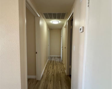4653 Fro Avenue - Photo Thumbnail 7