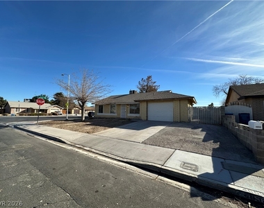 4653 Fro Avenue - Photo Thumbnail 1
