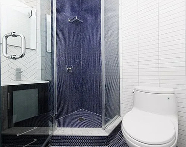222 East 12th Street - Photo Thumbnail 4