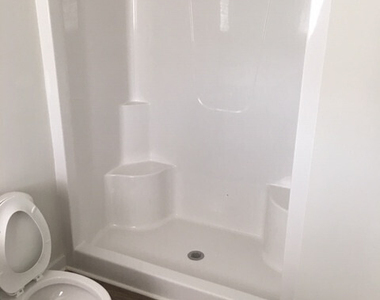 305 Lorien Way - Photo Thumbnail 8