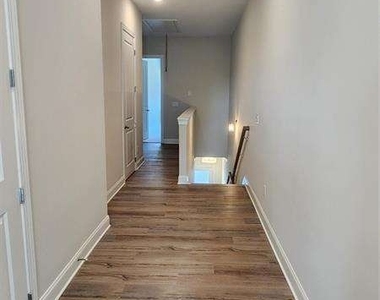 633 Stickley Oak Way - Photo Thumbnail 36