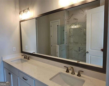 633 Stickley Oak Way - Photo Thumbnail 28