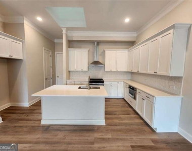 633 Stickley Oak Way - Photo Thumbnail 4