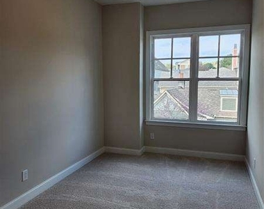 633 Stickley Oak Way - Photo Thumbnail 48