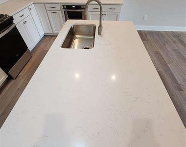 633 Stickley Oak Way - Photo Thumbnail 7