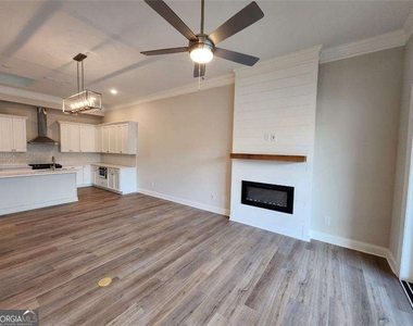 633 Stickley Oak Way - Photo Thumbnail 14