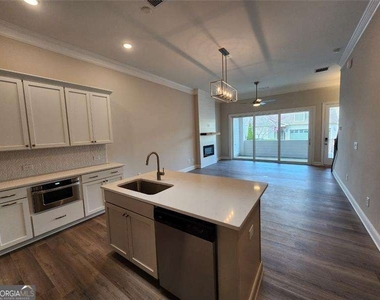 633 Stickley Oak Way - Photo Thumbnail 2