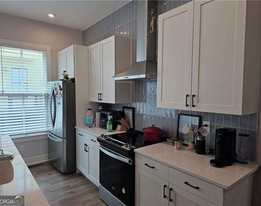 732 Perch Place - Photo Thumbnail 1
