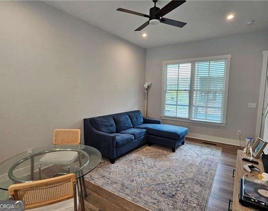 732 Perch Place - Photo Thumbnail 3