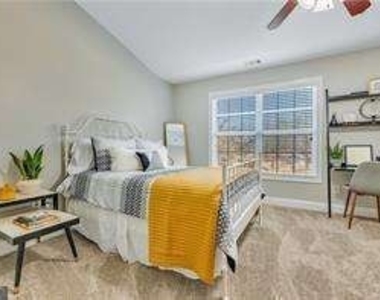 7039 Bayrose Circle - Photo Thumbnail 7