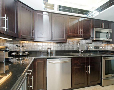 333 Ne 21st Avenue - Photo Thumbnail 7