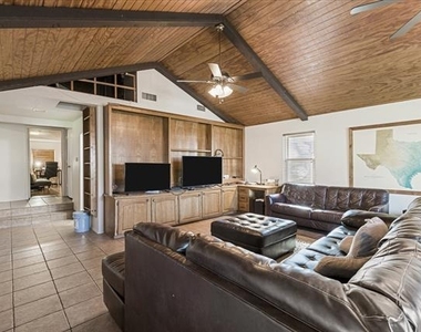 3504 Corto Avenue - Photo Thumbnail 11