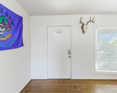 3504 Corto Avenue - Photo Thumbnail 5