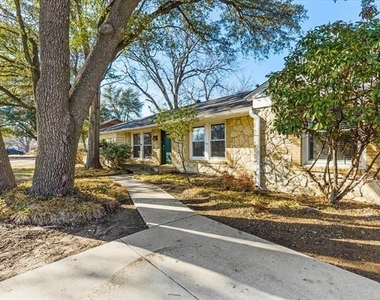 3504 Corto Avenue - Photo Thumbnail 4