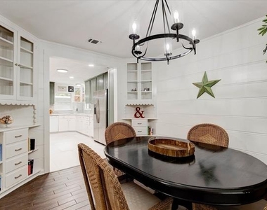 3727 W Biddison Street - Photo Thumbnail 13
