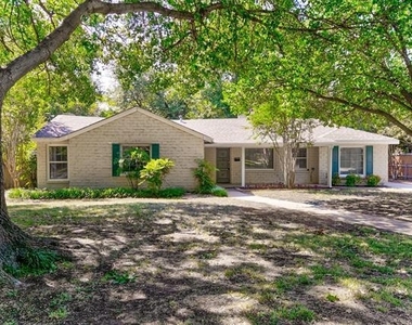 3727 W Biddison Street - Photo Thumbnail 2