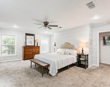 3727 W Biddison Street - Photo Thumbnail 18