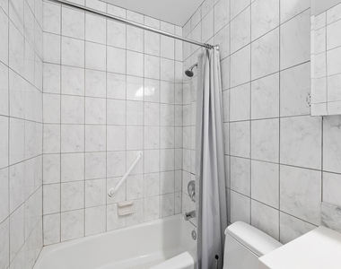 1612 Se 13 - Photo Thumbnail 16