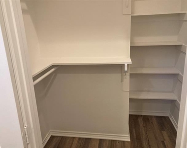 4811 Henry Street - Photo Thumbnail 16