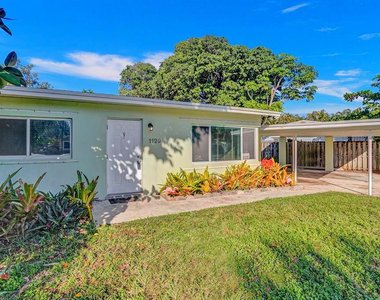 1129 Nw 7th Terrace - Photo Thumbnail 2