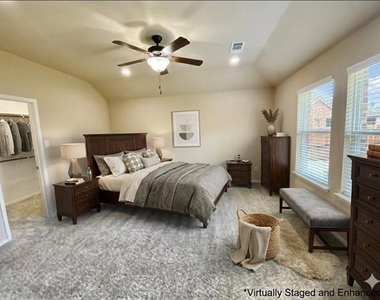 421 Goldstone Lane - Photo Thumbnail 6