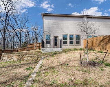 519 Mockingbird Lane - Photo Thumbnail 15