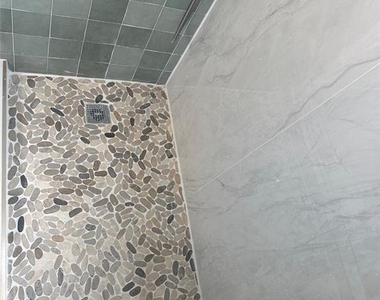 972 Jeffery Street - Photo Thumbnail 14