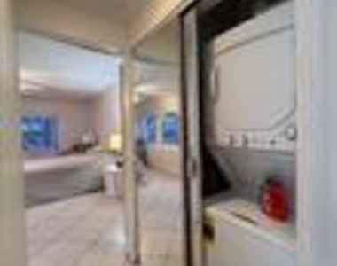 6435 Bay Club Drive - Photo Thumbnail 11