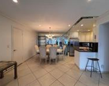 6435 Bay Club Drive - Photo Thumbnail 6