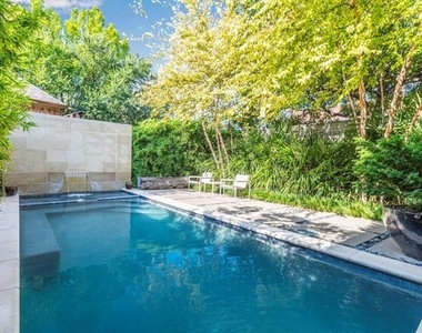 2845 Lee Street - Photo Thumbnail 31