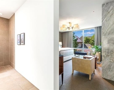2845 Lee Street - Photo Thumbnail 18