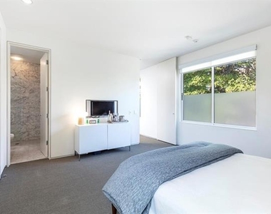 2845 Lee Street - Photo Thumbnail 27