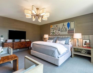 2845 Lee Street - Photo Thumbnail 22