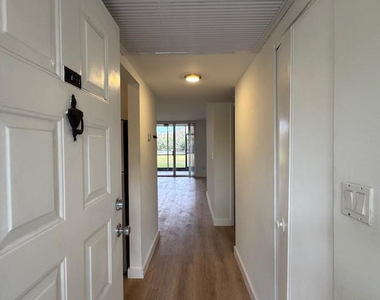 2900 Nw 42 - Photo Thumbnail 5